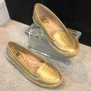 Sofft gold flats